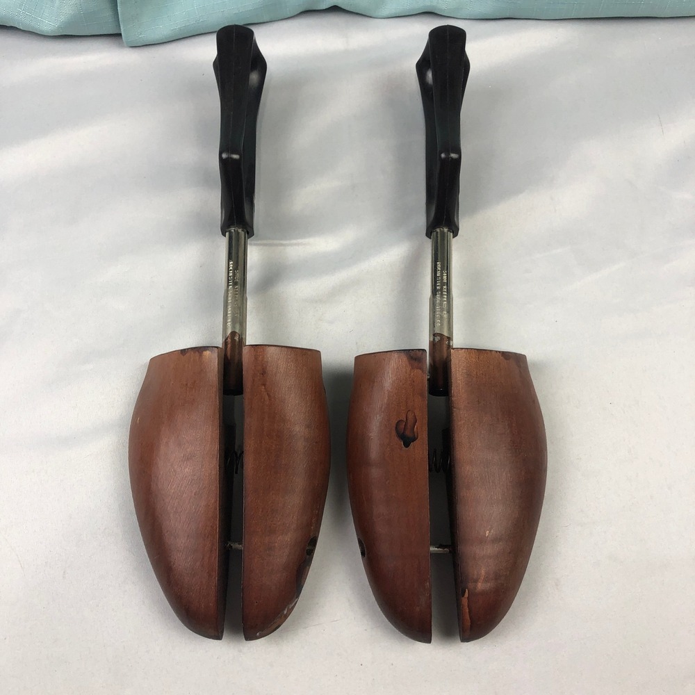 Vtg Rochester Shoe Tree Co Wood Shoe Keeper Pair Split Toe Adjustable XL 11.5-13